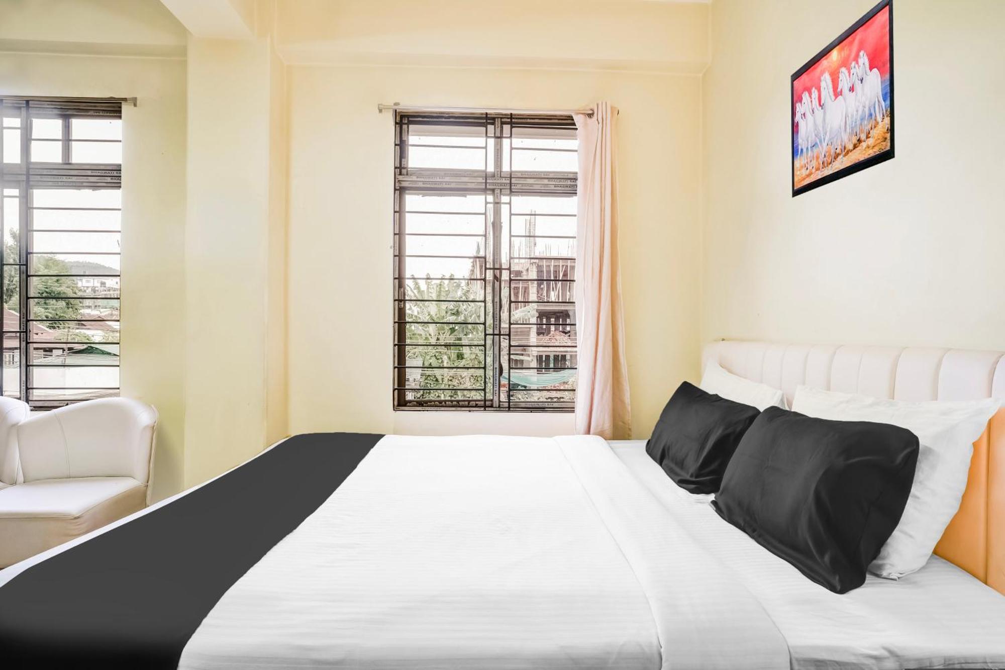 Super Hotel O Rynjah Shillong Luaran gambar